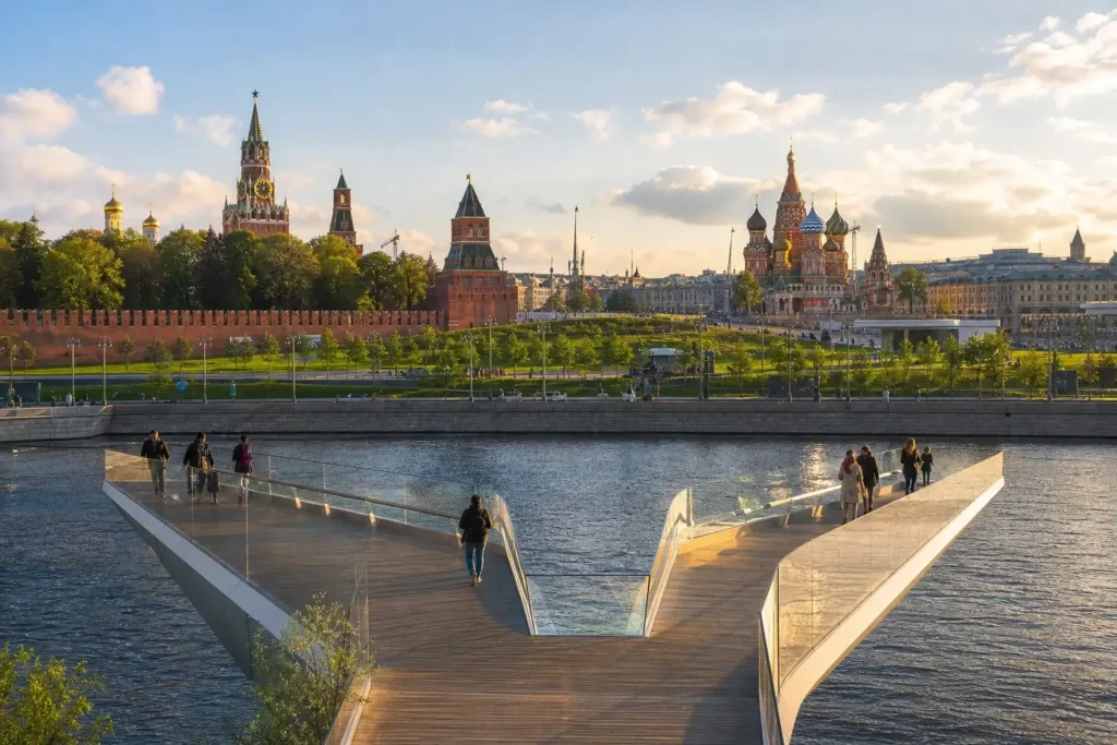 2 Days in Moscow: Weekend Itinerary: Red Square to Sparrow Hills