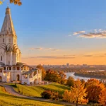 Kolomenskoye Museum-Reserve Moscow: Church, Palace and Park Guide