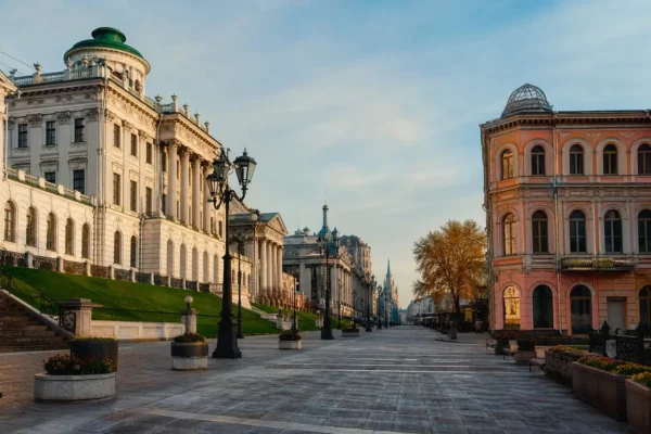 Arbat Architecture and Literature Walking Tour
