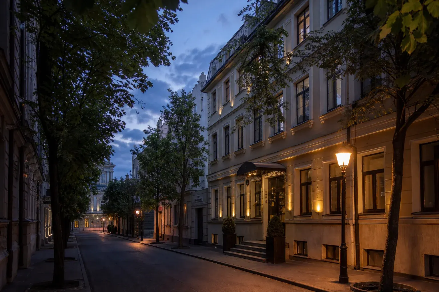 Arbat House Hotel: Quiet Hotel Near Old Arbat and Arbatskaya Metro