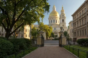 Basmanny: Chistye Prudy, Old Churches and the German Quarter