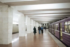 Begovaya Metro Station: Hippodrome Stop on the Purple Line