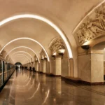 Dinamo Metro Station: 1938 Sport-Themed Deep Station on Line 2