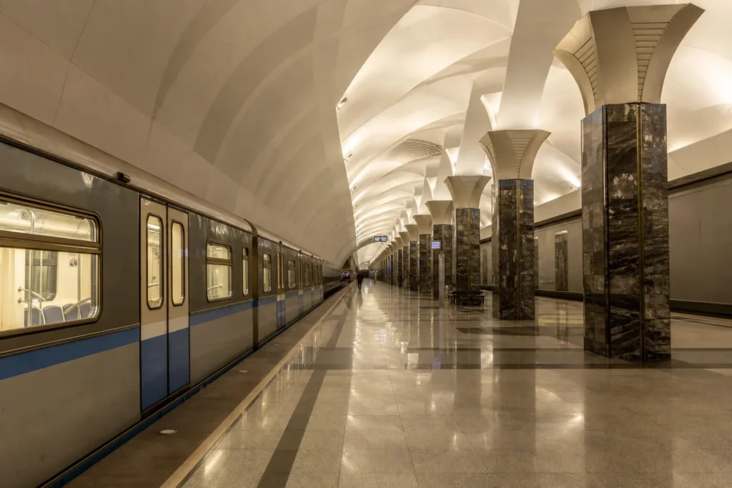 Fonvizinskaya Metro Station: Deep Line 10 Stop Named After Fonvizin