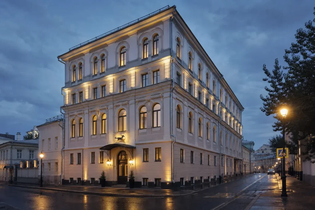 Hotel Savoy Moscow: 1913 Boutique Hotel near Kuznetsky Most