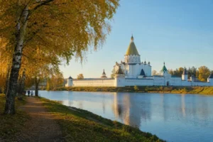 Istra and New Jerusalem Monastery Day Trip from Moscow: Train, Hours