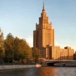 Kotelnicheskaya Embankment: Stalin Skyscraper and the Yauza Mouth