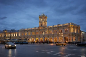 Leningradsky Railway Terminal: Sapsan to Saint Petersburg and Metro