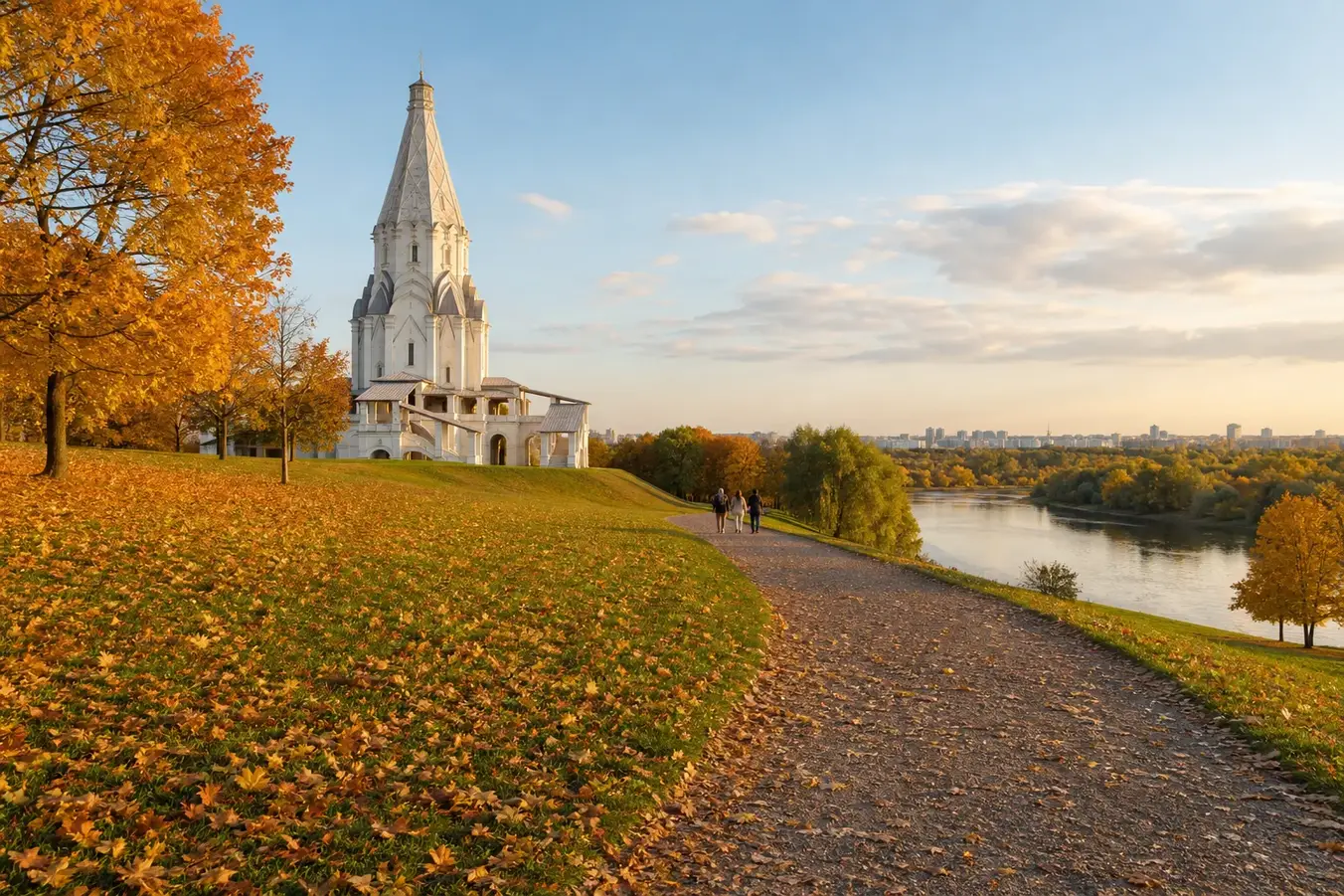 Moscow in Autumn: Parks and Photography Itinerary: Golden Light Route