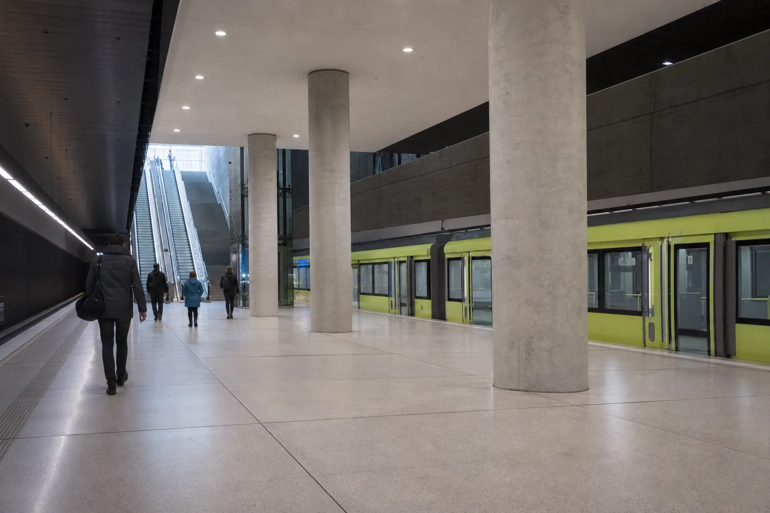 Okruzhnaya Metro Station: Lime Line Hub with Circle and Rail Links