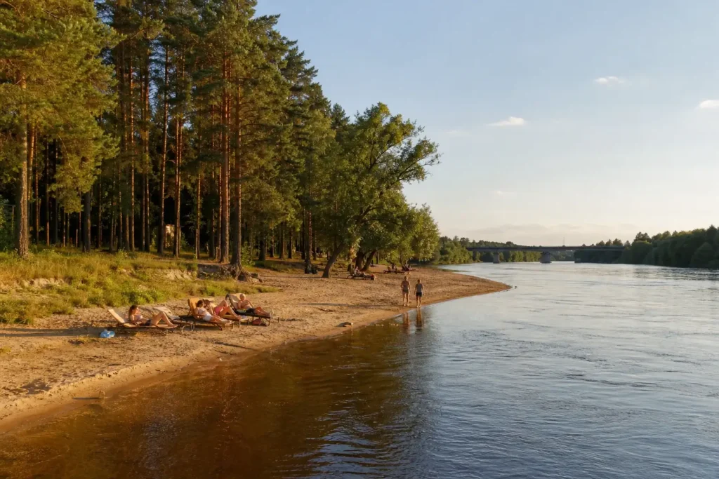 Serebryany Bor Moscow: Beaches, Pine Forest and How to Get There