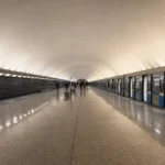 Strogino Metro Station: Shallow Single-Vault Stop on Line 3