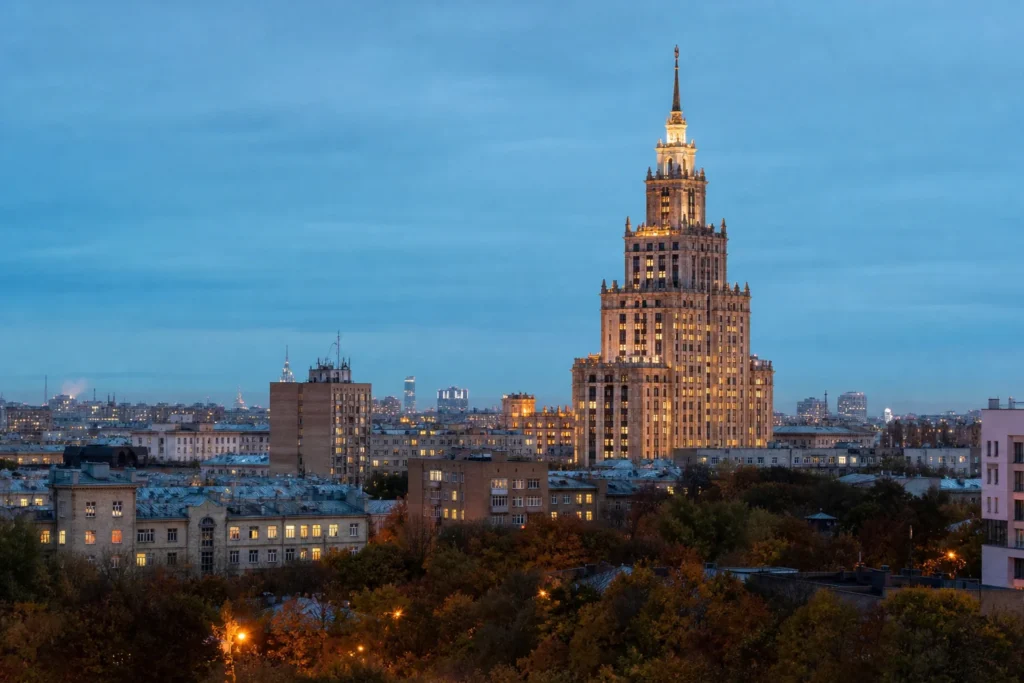 Triumph Palace Boutique Hotel: High-Rise Rooms near Aeroport Metro