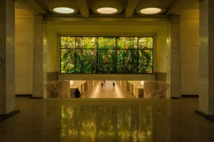 Tsvetnoy Bulvar Metro Station: Circus Glass and Trubnaya Transfer
