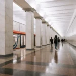 Universitet Metro Station: Gateway to Moscow State University