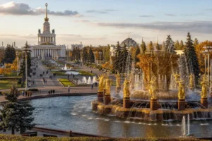 VDNKh Moscow: Half-Day Walking Itinerary: Route, Fountains and Tips